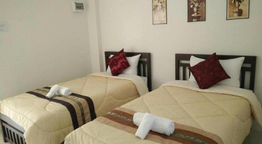Rueangrat Hotel Ranong Dış mekan fotoğraf