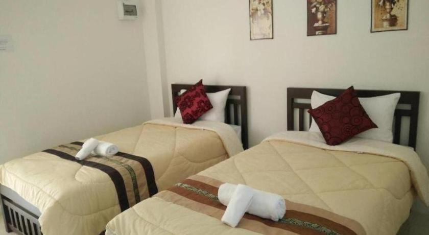 Rueangrat Hotel Ranong Dış mekan fotoğraf