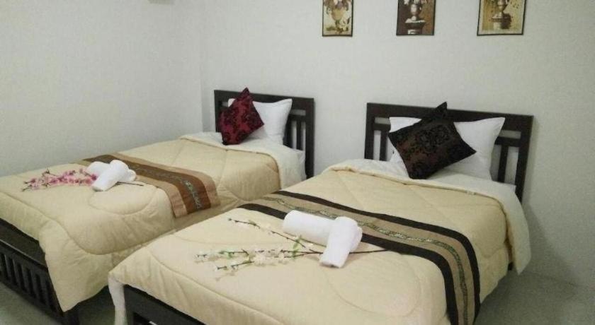 Rueangrat Hotel Ranong Dış mekan fotoğraf